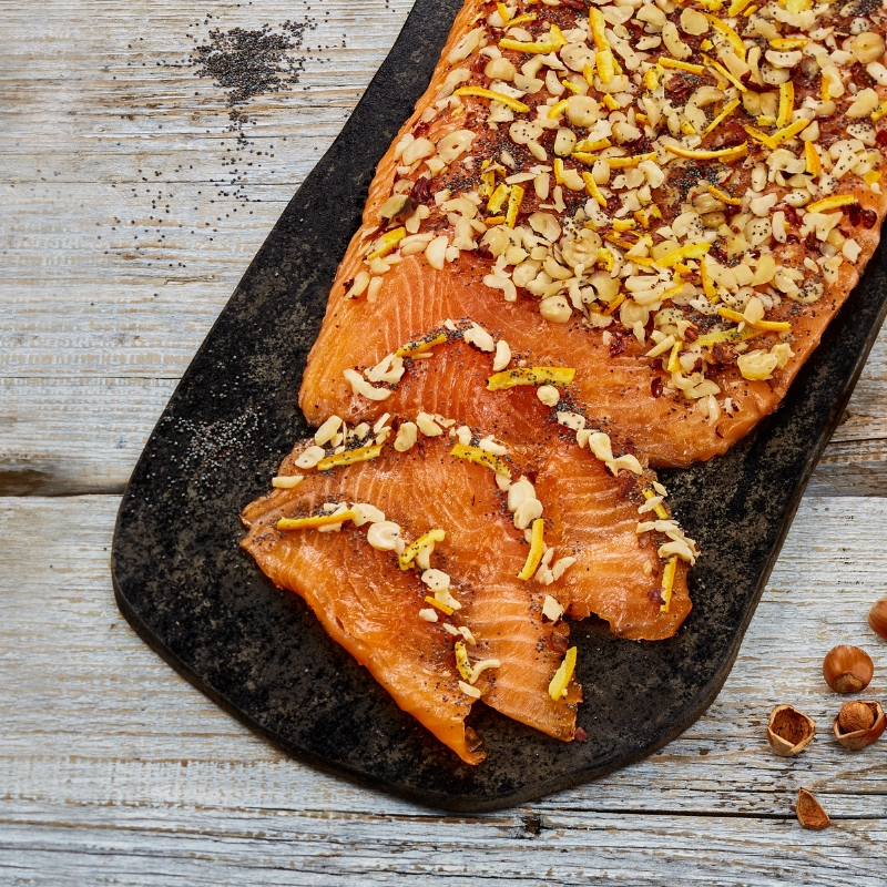 Highlight zu Weihnachten: IKARIMI Haselnuss-Orange-Lachs Highlight zu Weihnachten: IKARIMI Haselnuss-Orange-Lachs