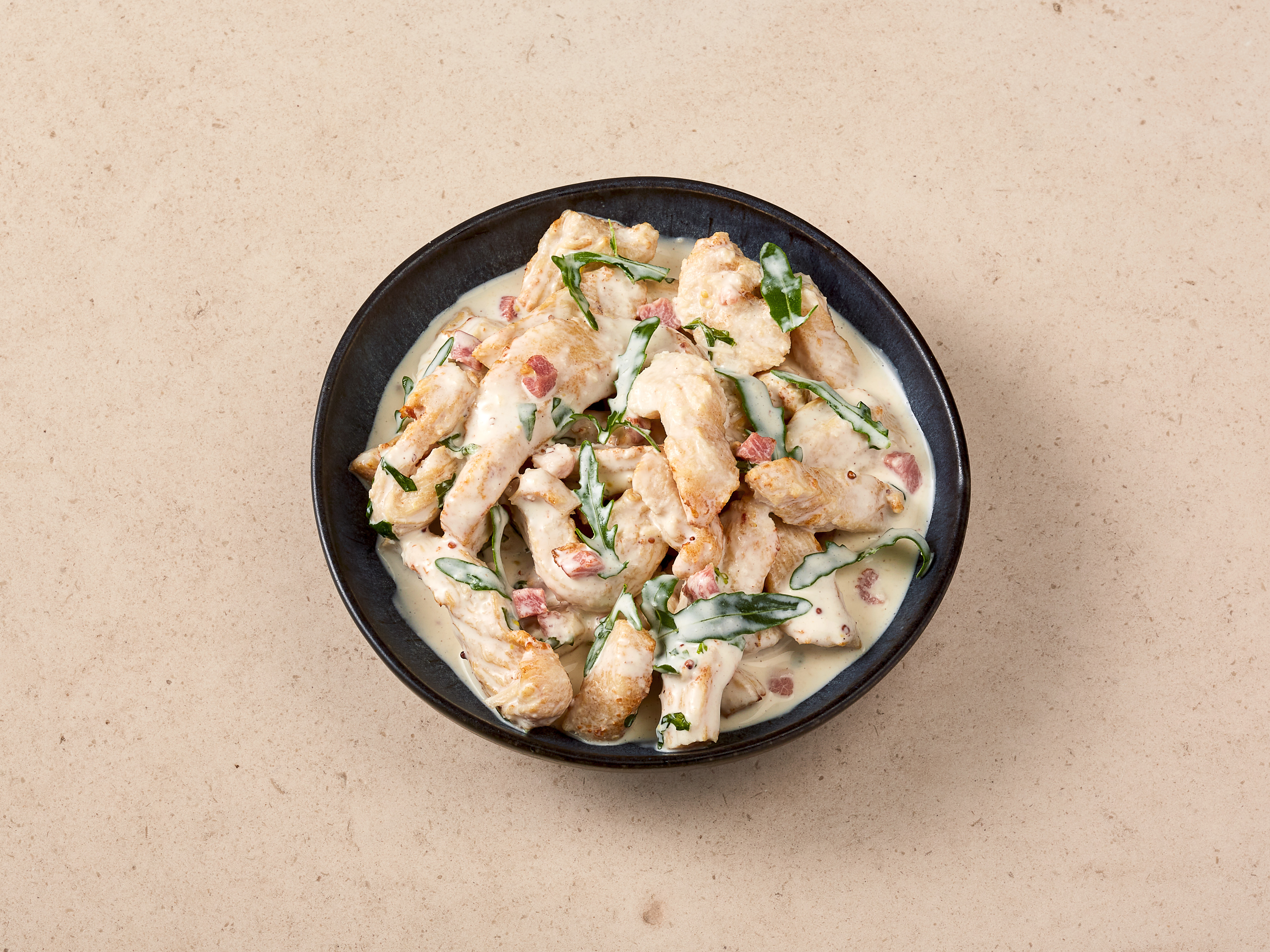 Hähnchenbrust in Caesar-Dressing