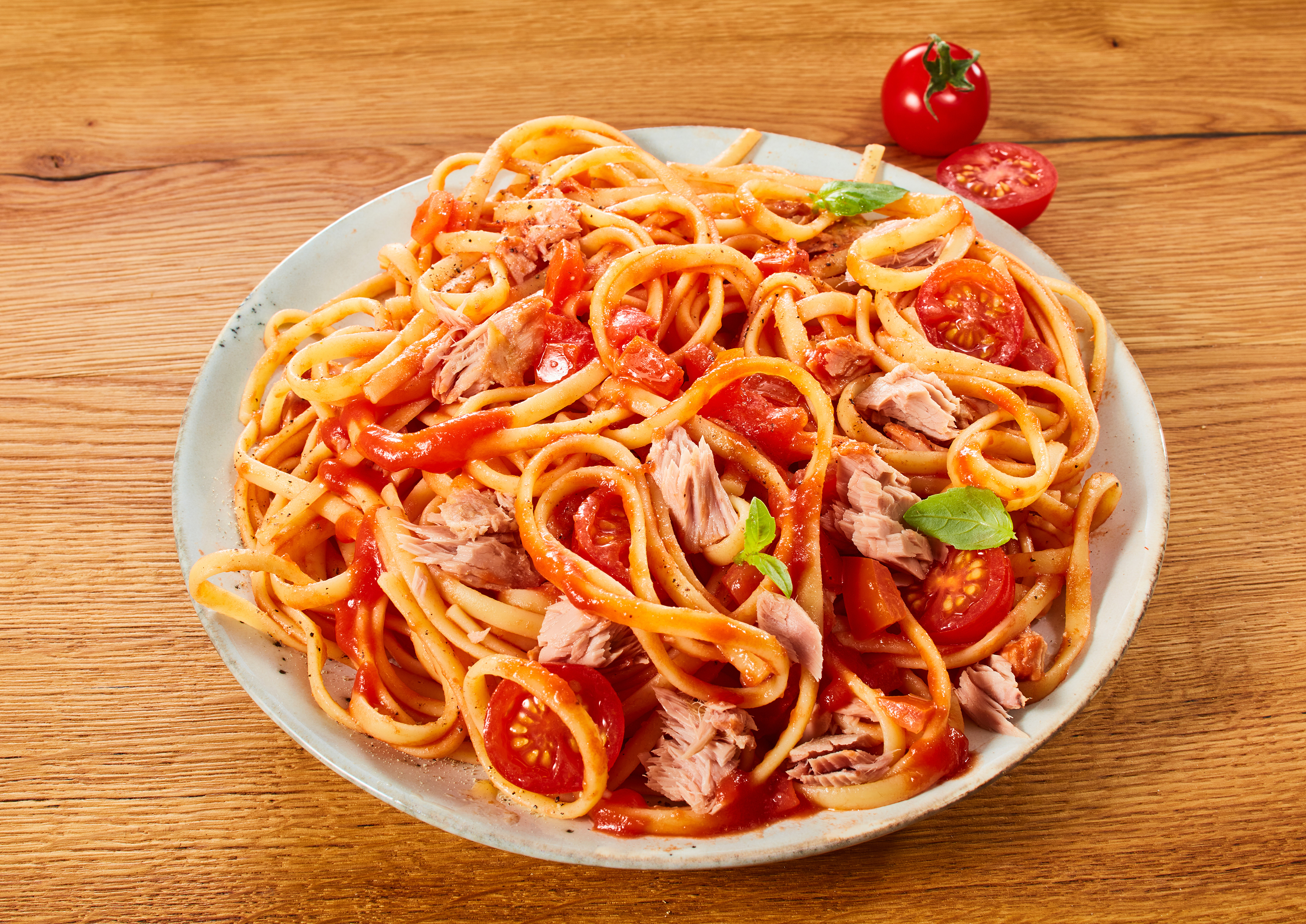 Thunfisch für Pasta Tomate