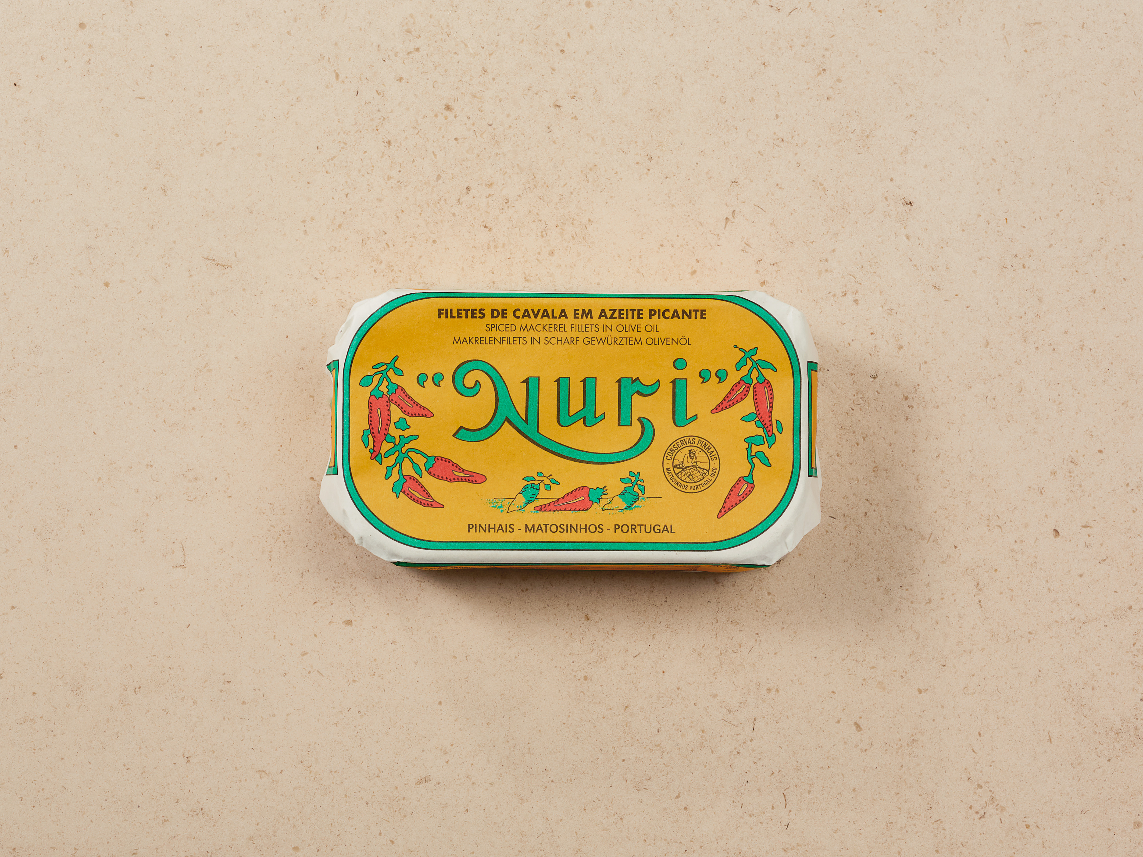 Nuri · Pikantes Makrelenfilet in Olivenöl