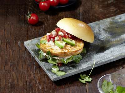 Lachs Burger "Mexikanisch"