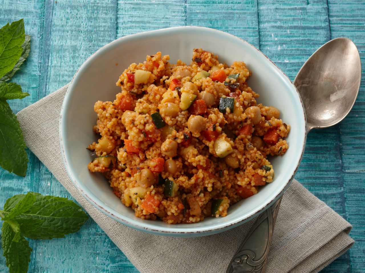 Orientalischer Couscous-Kichererbsen-Salat · 400g