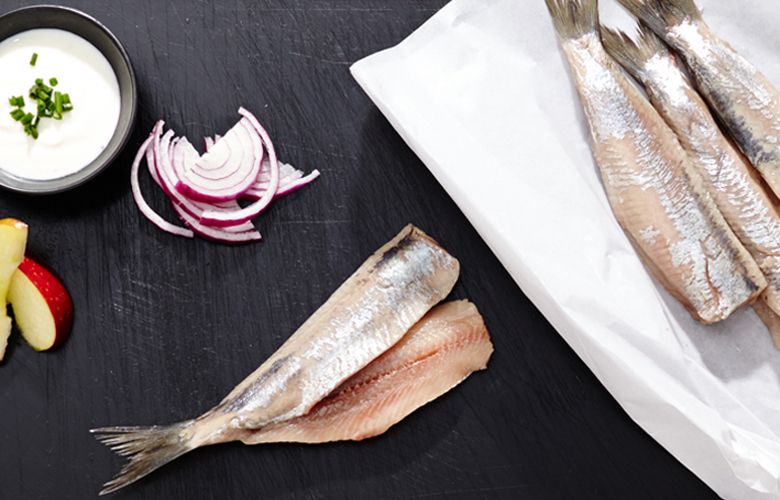 Matjes-Produkt-Wissen-Fischspezialitaeten-1x1-des-Matjes-780x500 Matjes-Produkt-Wissen-Fischspezialitaeten-1x1-des-Matjes-780x500