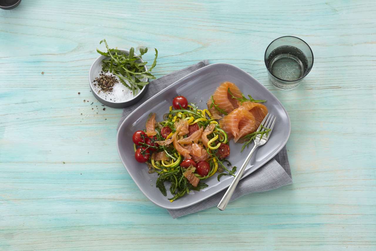 Rezept: Räucherlachs auf Zudeln Rezept: Räucherlachs auf Zudeln