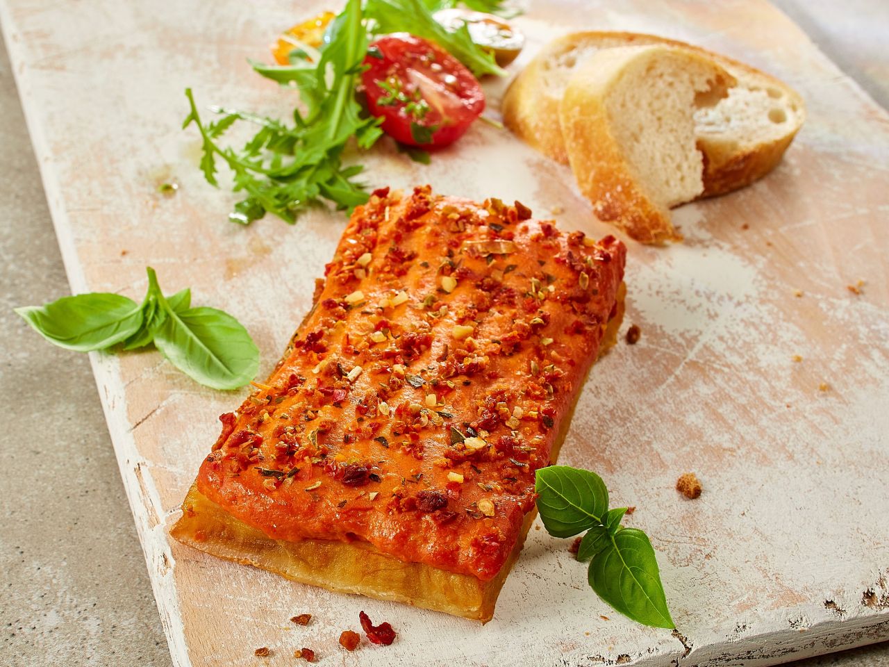 Räucherschnitte »Frischkäse-Tomate«
