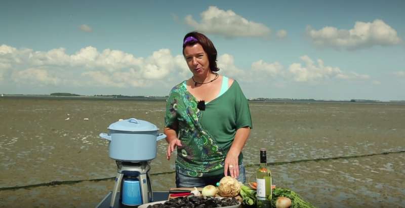 In 15 Minuten: Miesmuscheln Rheinische Art In 15 Minuten: Miesmuscheln Rheinische Art