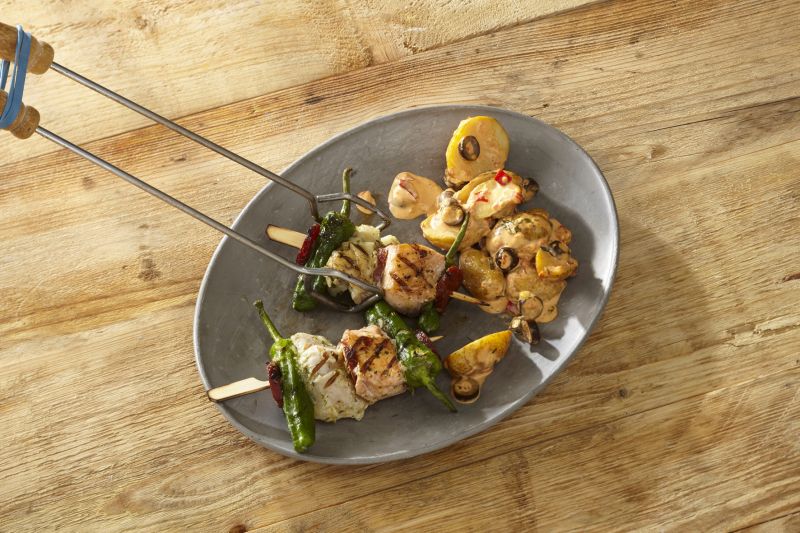 Wirkungsvoller Auftritt mit raffiniertem Grillfisch Wirkungsvoller Auftritt mit raffiniertem Grillfisch