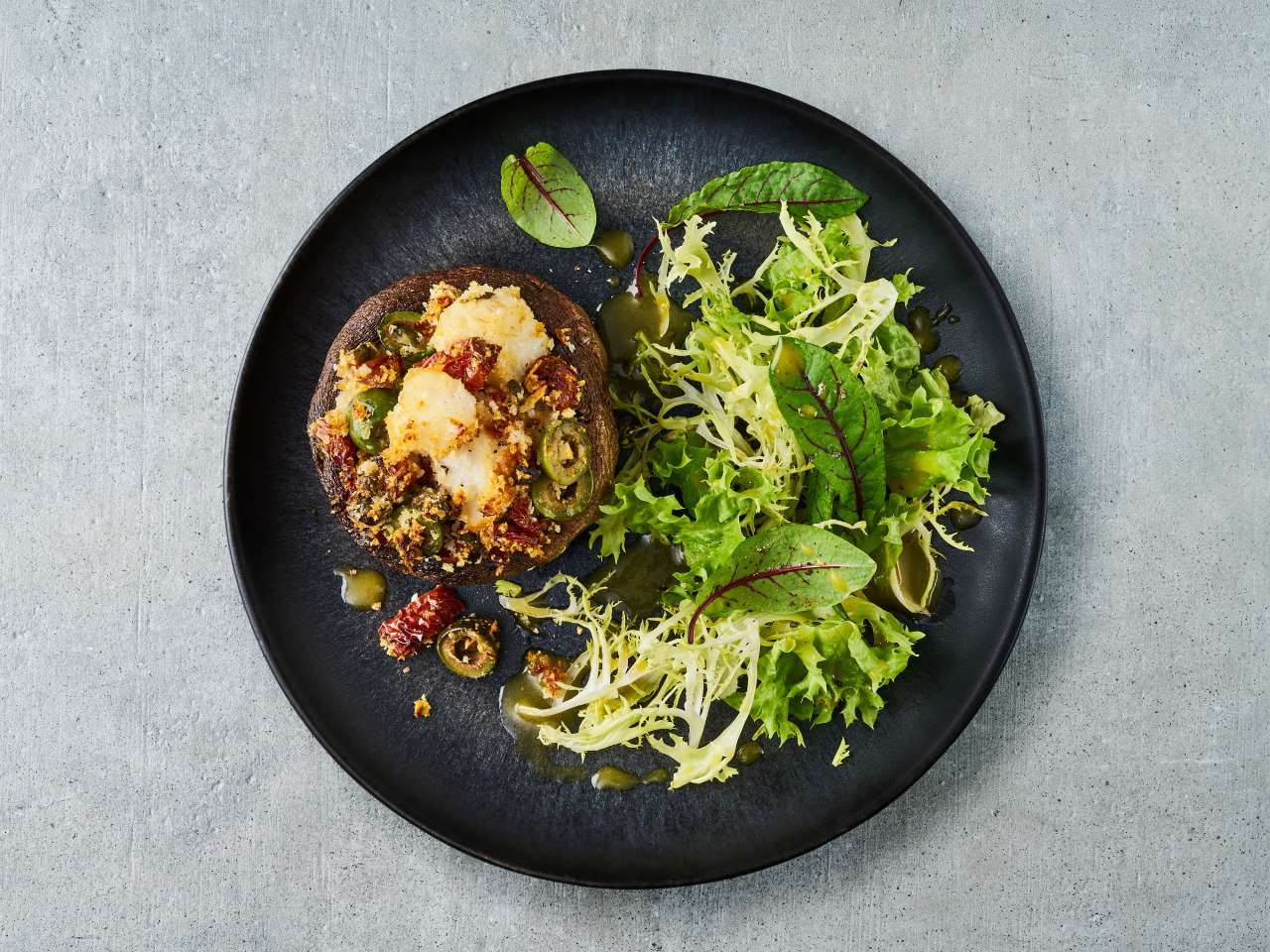   Im Airfryer gratinierter Kabeljau-Portobello