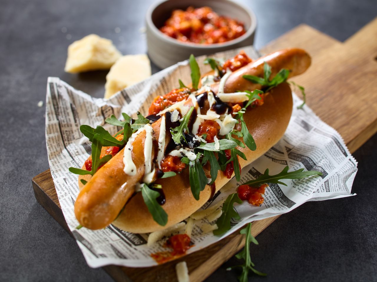 Lachsbratwurst »Parmesan« · High Protein