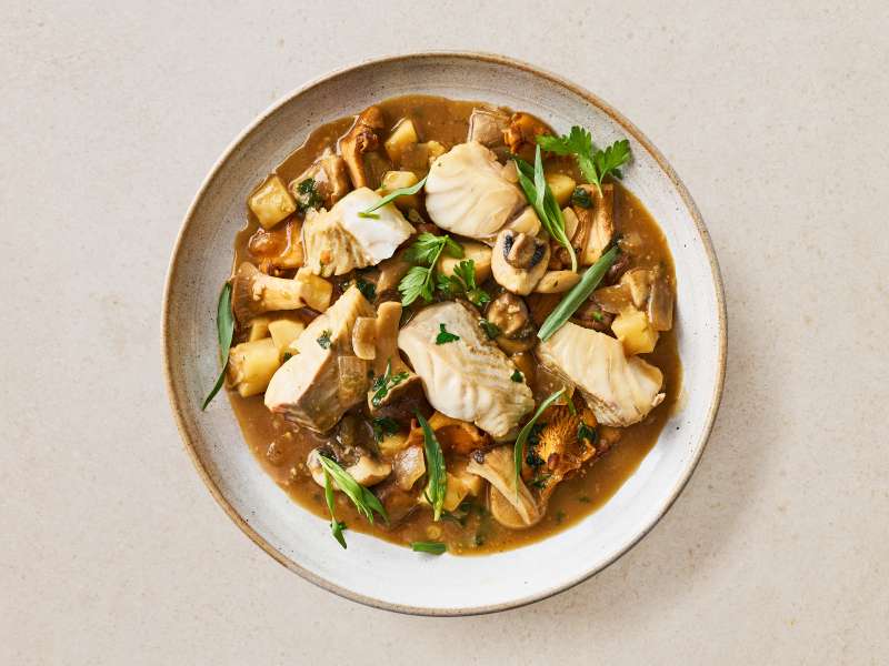 Seelachsfilet mit Miso-Pilzragout