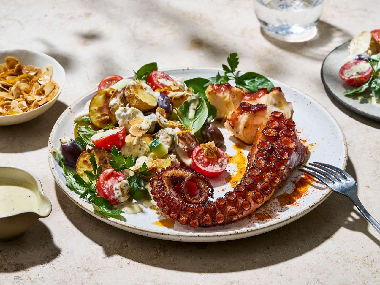 Pulpo mit griechischem Kartoffelsalat