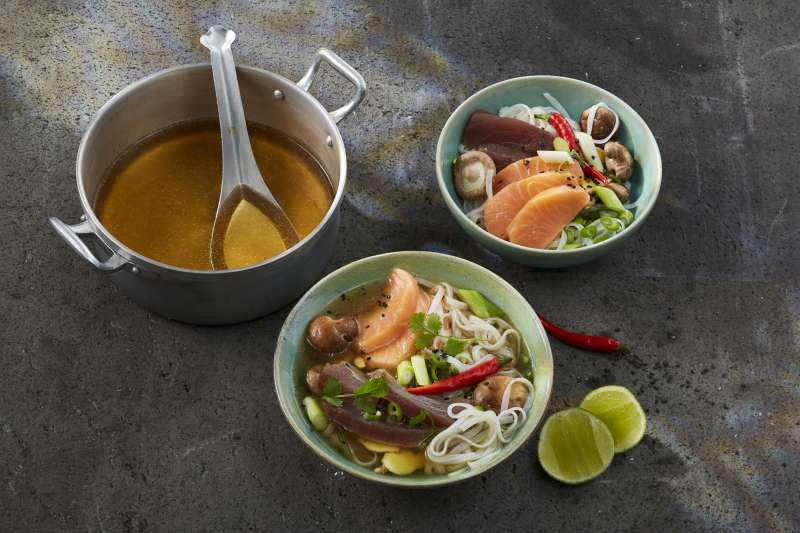 Pho Bo mit Lachs & Thunfisch