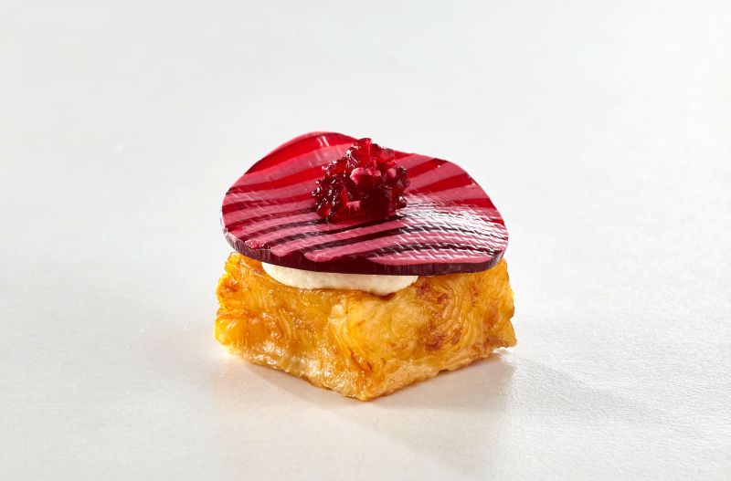  Schwarzer Heilbutt Apfel-Rote Bete-Würfel