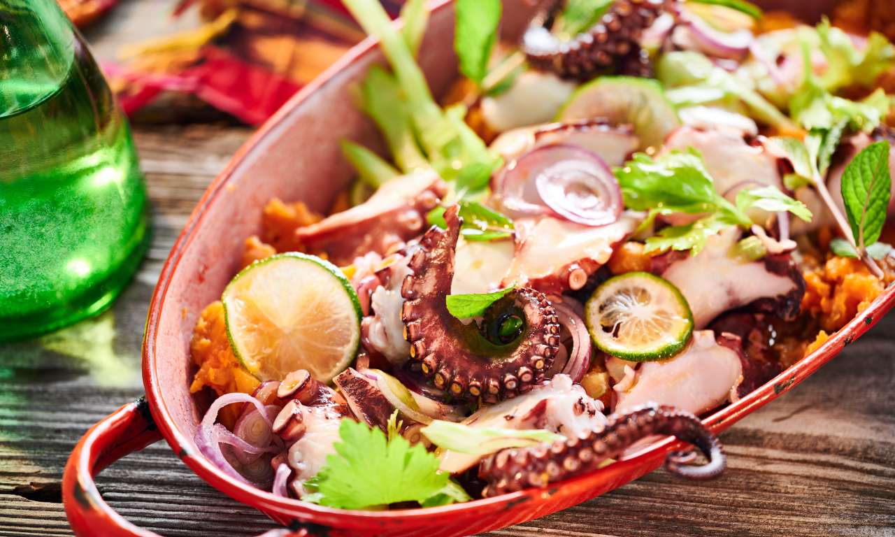 Pulposalat mit Süßkartoffeln