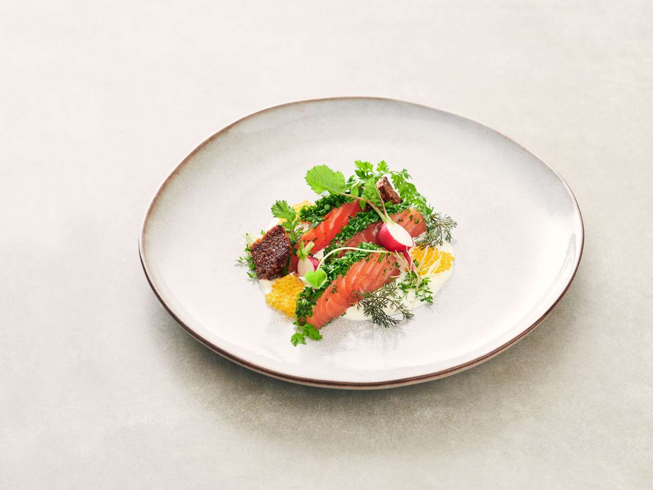 Rezept: Räucherlachs im Kräutermantel Rezept: Räucherlachs im Kräutermantel