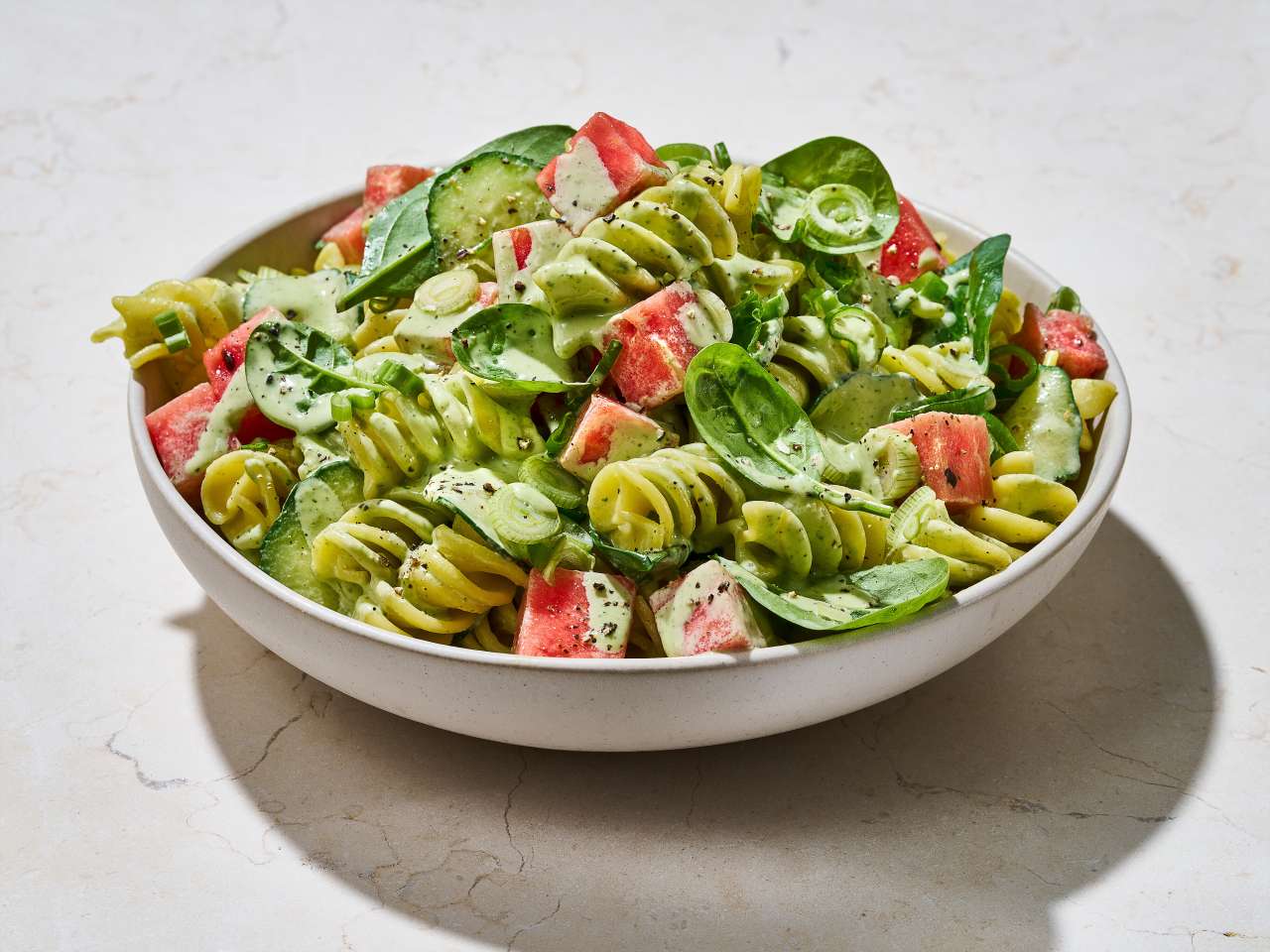 Gurken-Nudelsalat