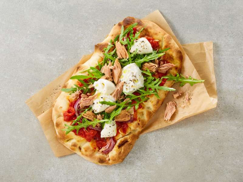 Pizza Pinsa mit Thunfisch
