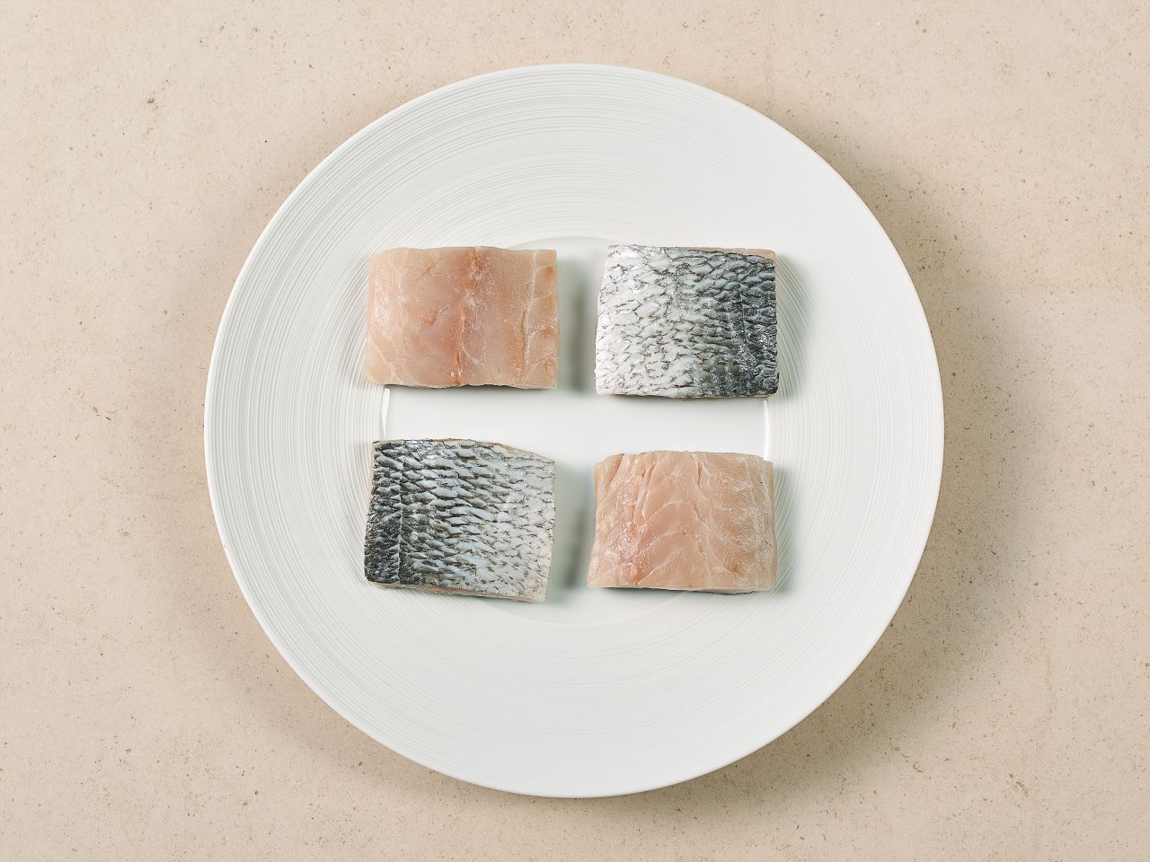 Dorade Royal · Handfiletierte Portionen · TK Dorade Royal · Handfiletierte Portionen · TK