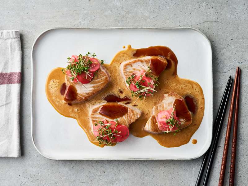 Rezept: Seezunge mit Nordseekrabben und Safran-Rahmsauce Rezept: Seezunge mit Nordseekrabben und Safran-Rahmsauce