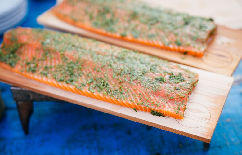 Grillfisch-von-der-Planke-Tipps-von-Profis-Plank-Grilling-780x500 Grillfisch-von-der-Planke-Tipps-von-Profis-Plank-Grilling-780x500