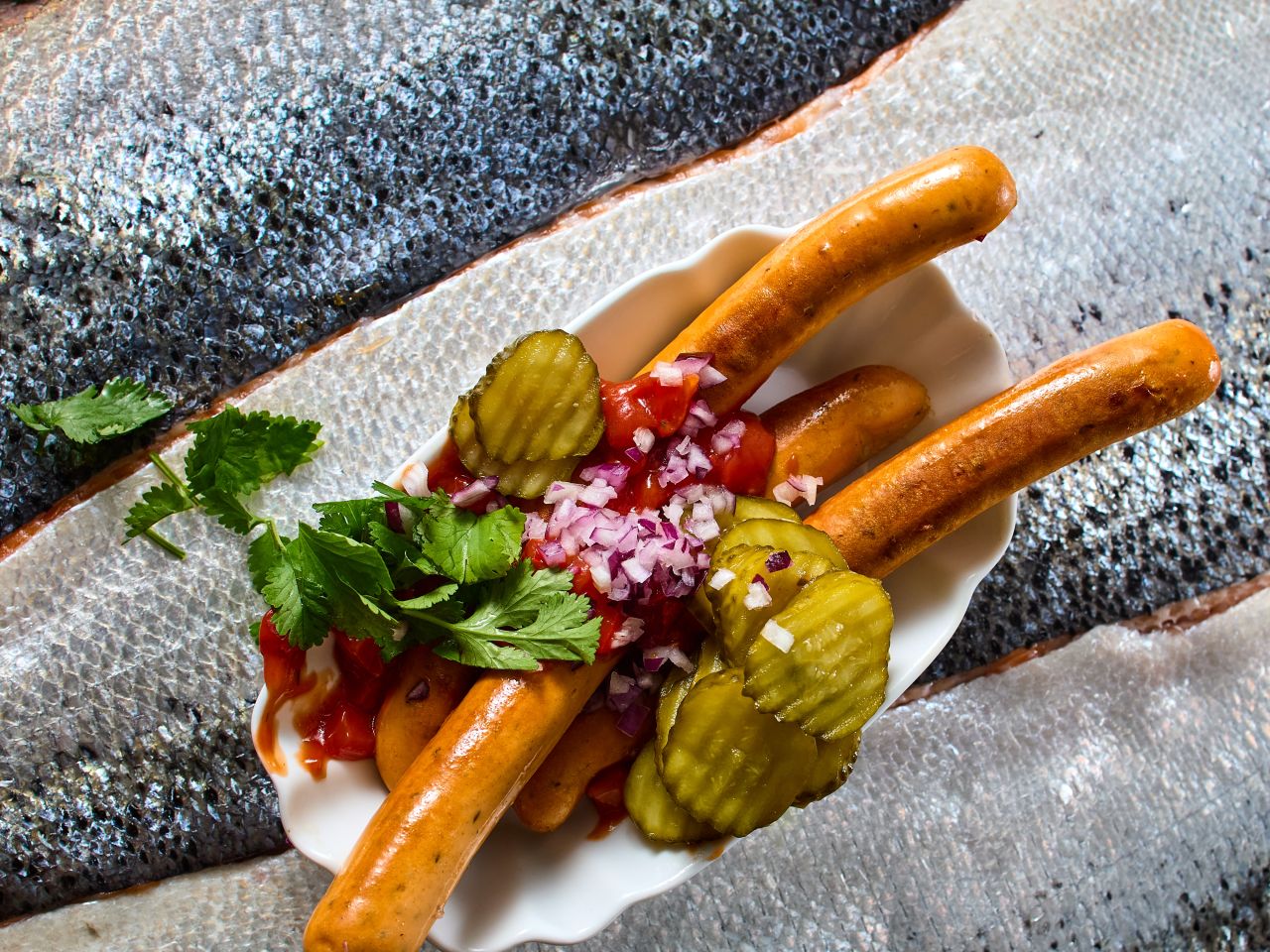 Lachsbratwurst „Parmesan“