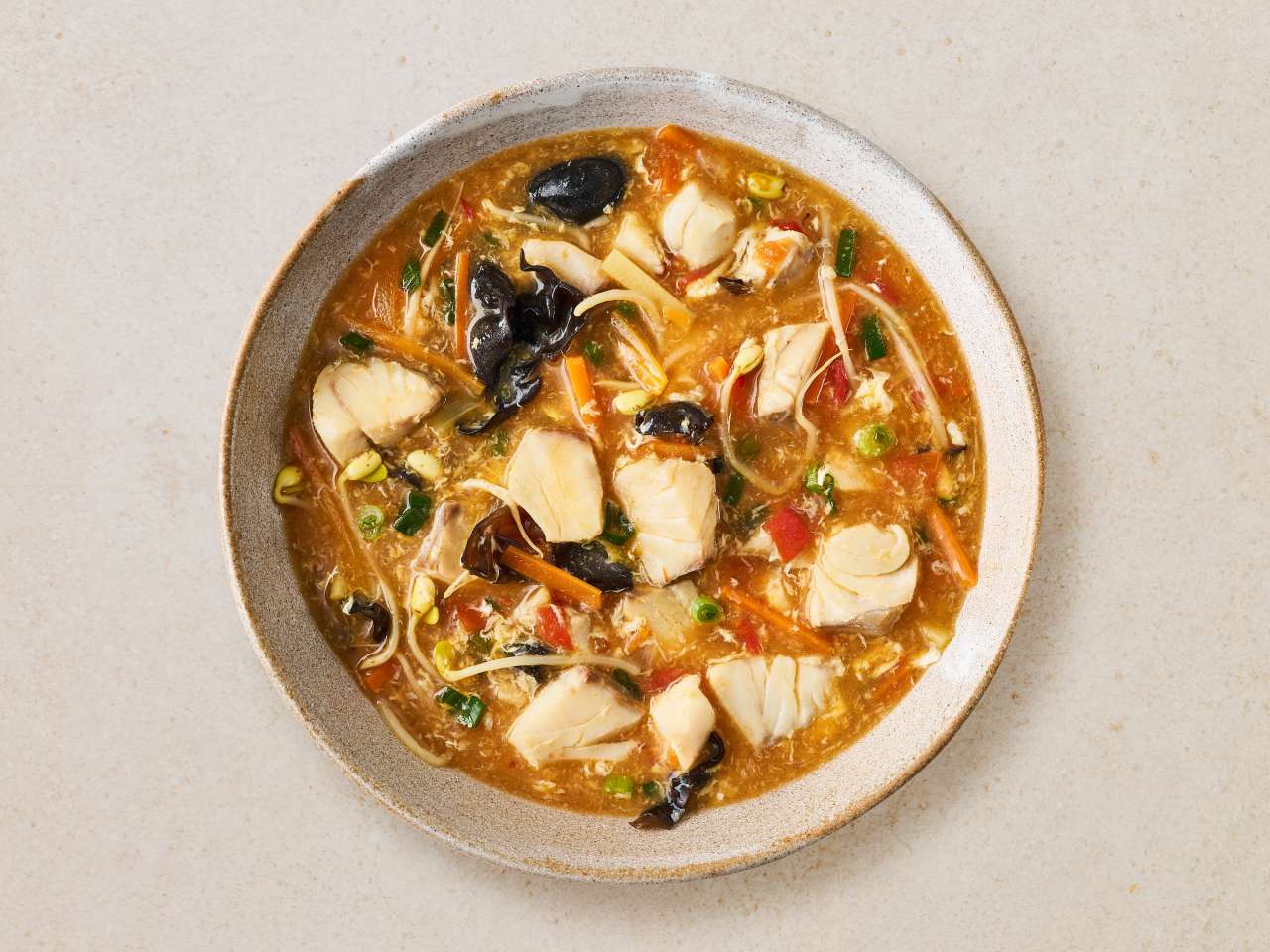 Pekingsuppe mit Seelachs