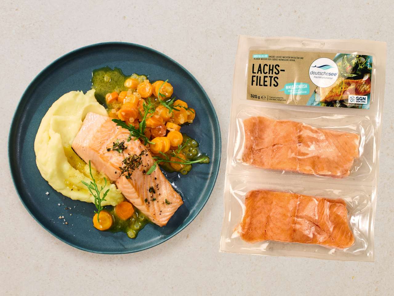 Lachsfilet auf Kartoffelpüree mit Vanille-Orangen-Karotten