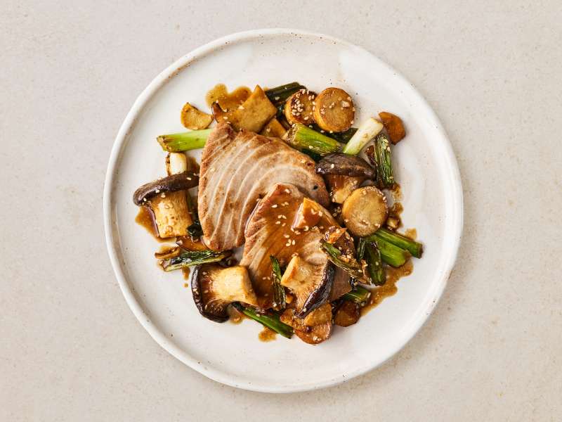 Thunfisch mit Kräuterseitlingen