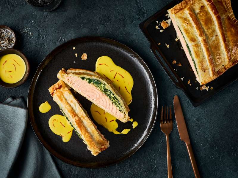 Lachs im Blätterteig – Wellington