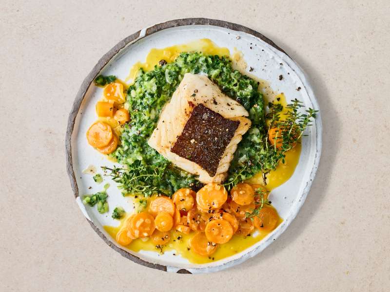 Kabeljaufilet auf Wirsing-Meerrettich-Mash 