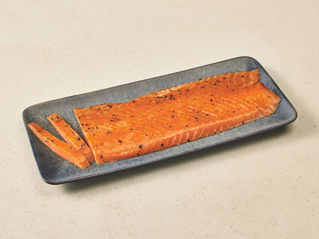 »Shishimi-Togarashi« IKARIMI Räucherlachs »Shishimi-Togarashi« IKARIMI Räucherlachs