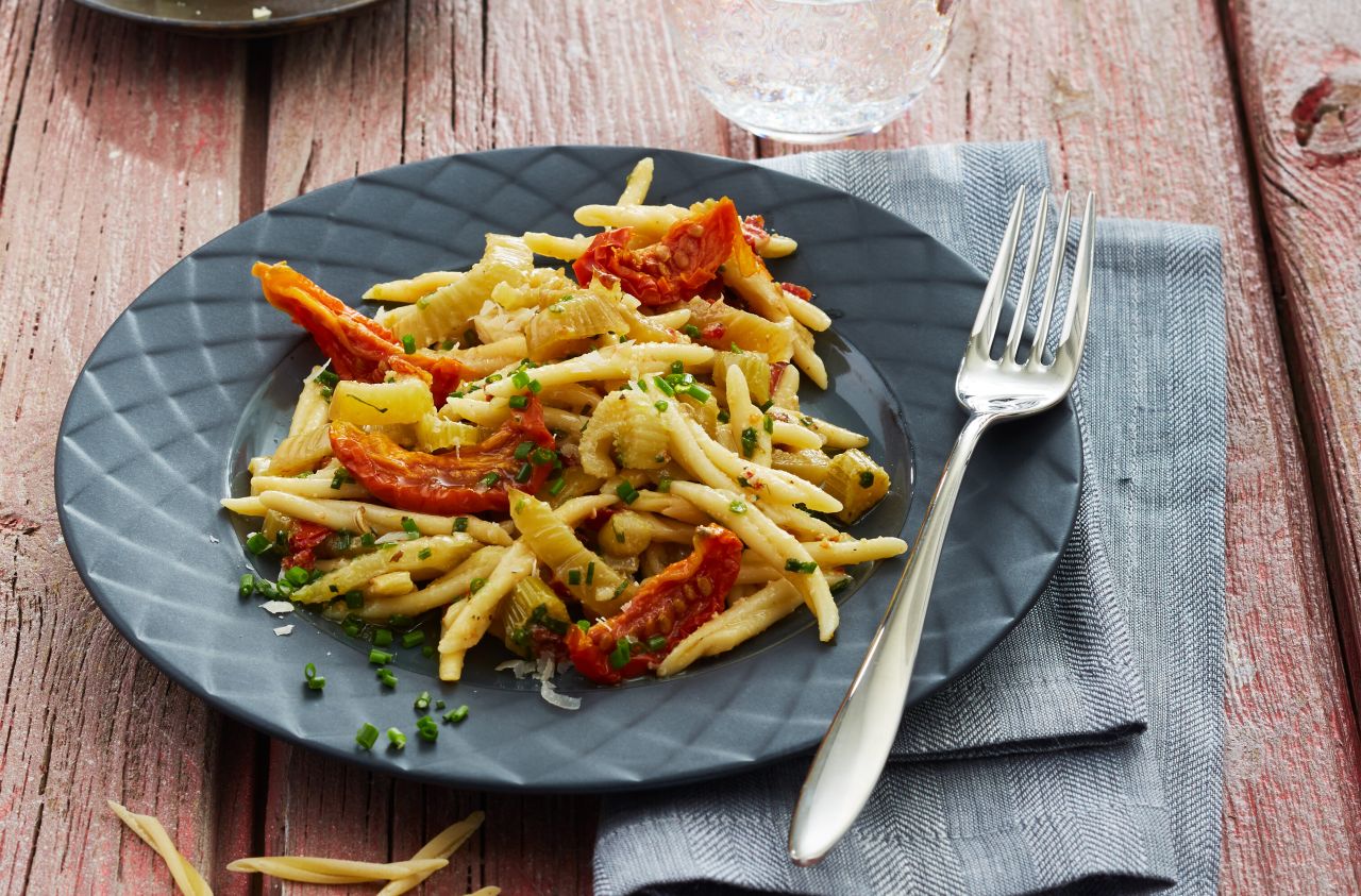 Pastasalat »Mediterran« · 300g