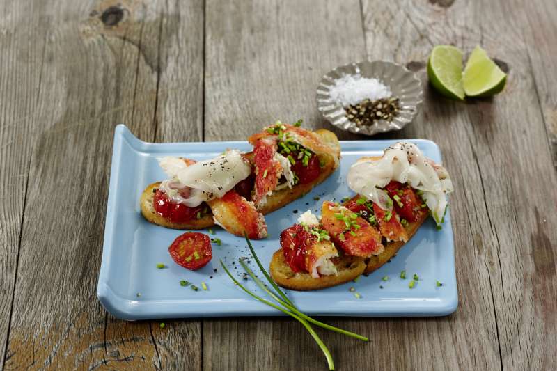 Königskrabbe auf gerösteter Stulle Königskrabbe auf gerösteter Stulle