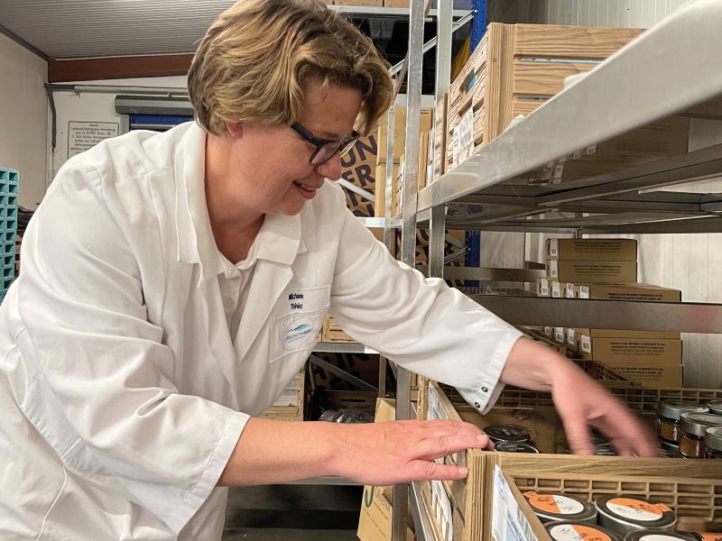 Unsere Logistik-Expertin