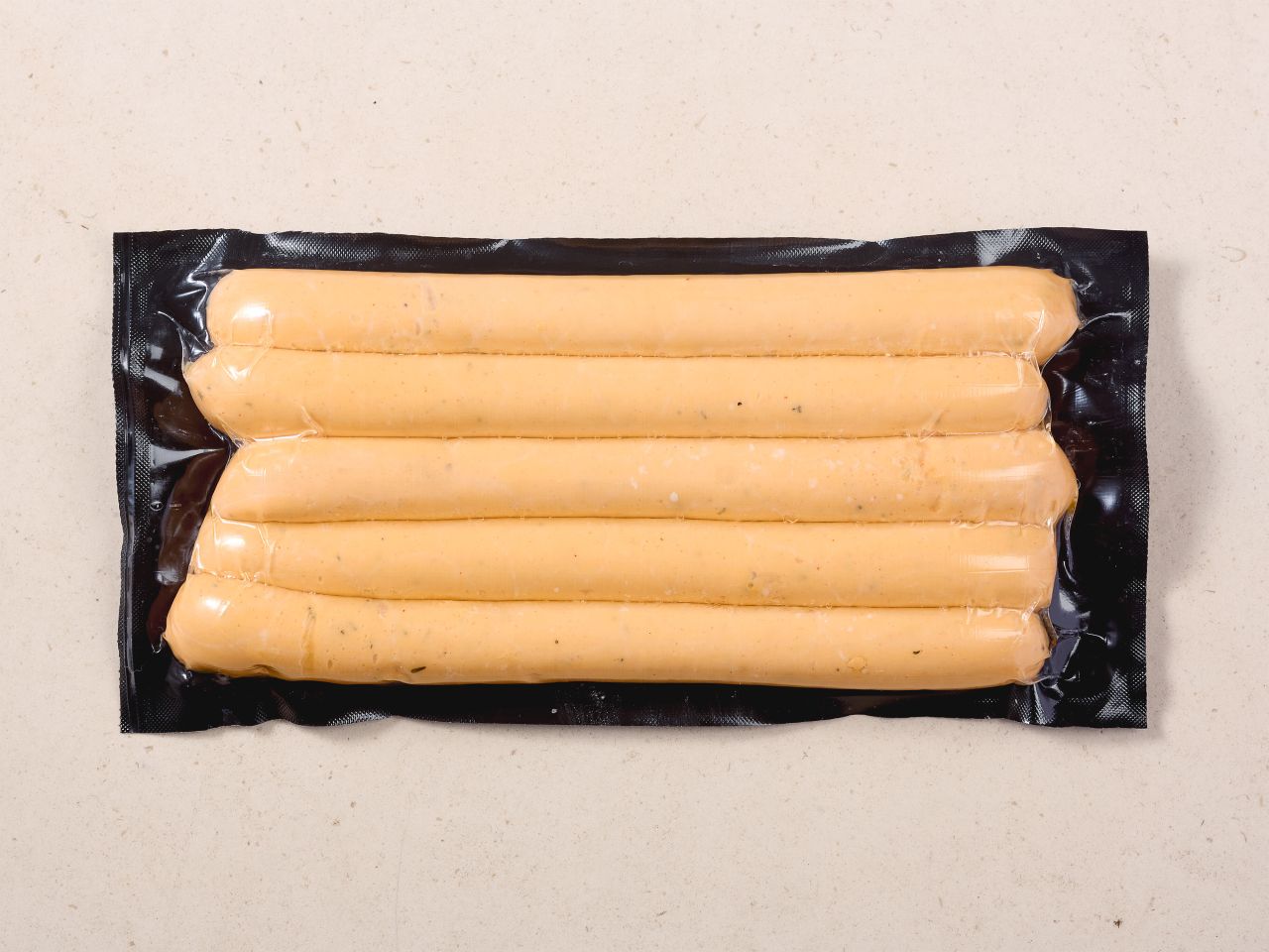 Lachsbratwurst »Parmesan« · High Protein