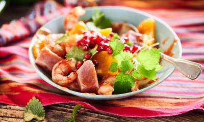 Thunfisch-Garnelen-Ceviche mit Orange und Granatapfel