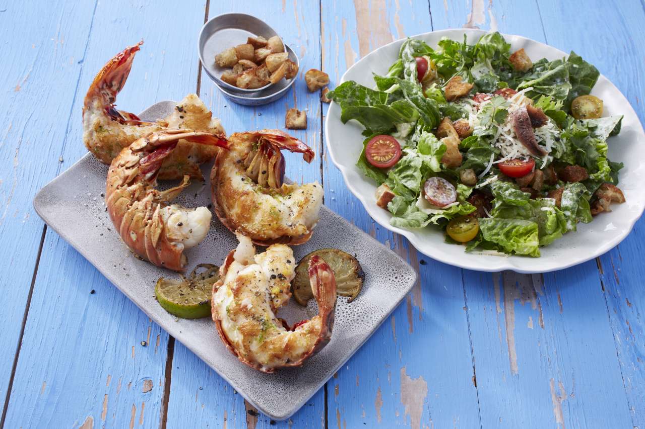 Languste vom Grill mit Caesar Salad