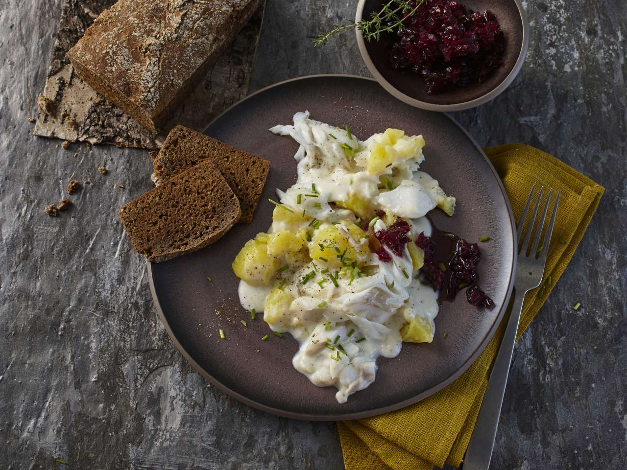 Kabeljau mit isländischem Kartoffelpüree & Roggenbrot