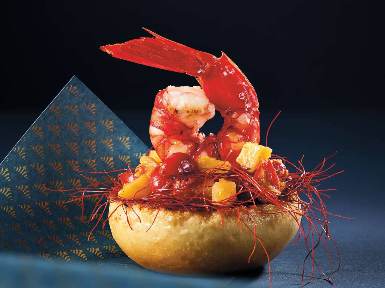 Gamba Carabiniera auf Quitten-Hagebutten Chutney