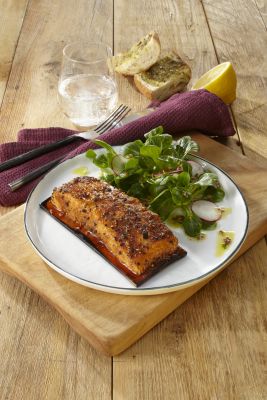 Mini Plankenlachs erobert den Grill
