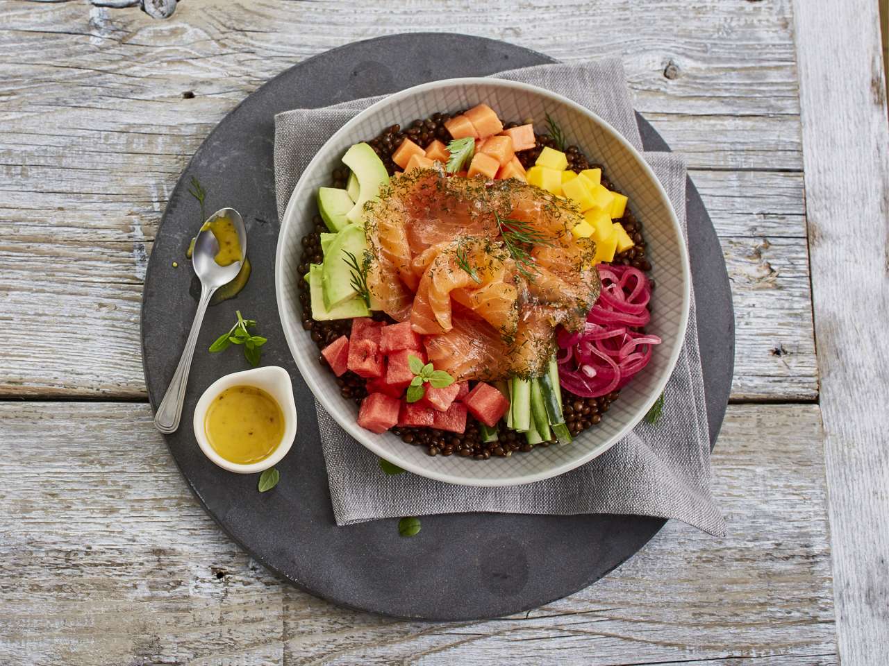 Rezept: Pokébowl mit Graved Lachs