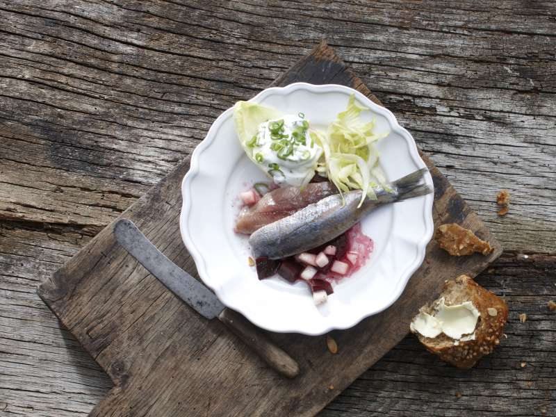 Matjes mit Rote Bete, Birnen & Ingwer Matjes mit Rote Bete, Birnen & Ingwer