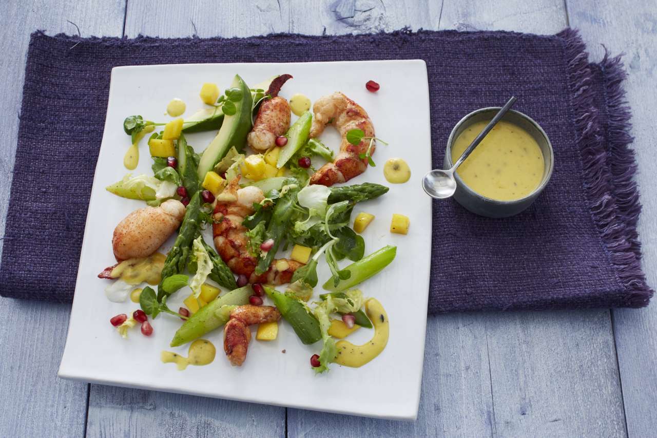 Rezept: Hummer mit Sommersalat
