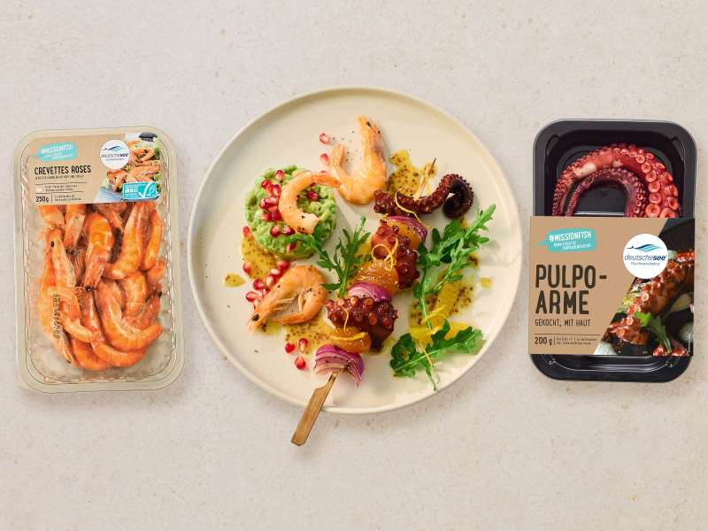 Pulpo-Aprikosen-Spieß mit Orangen-Senf-Dressing 