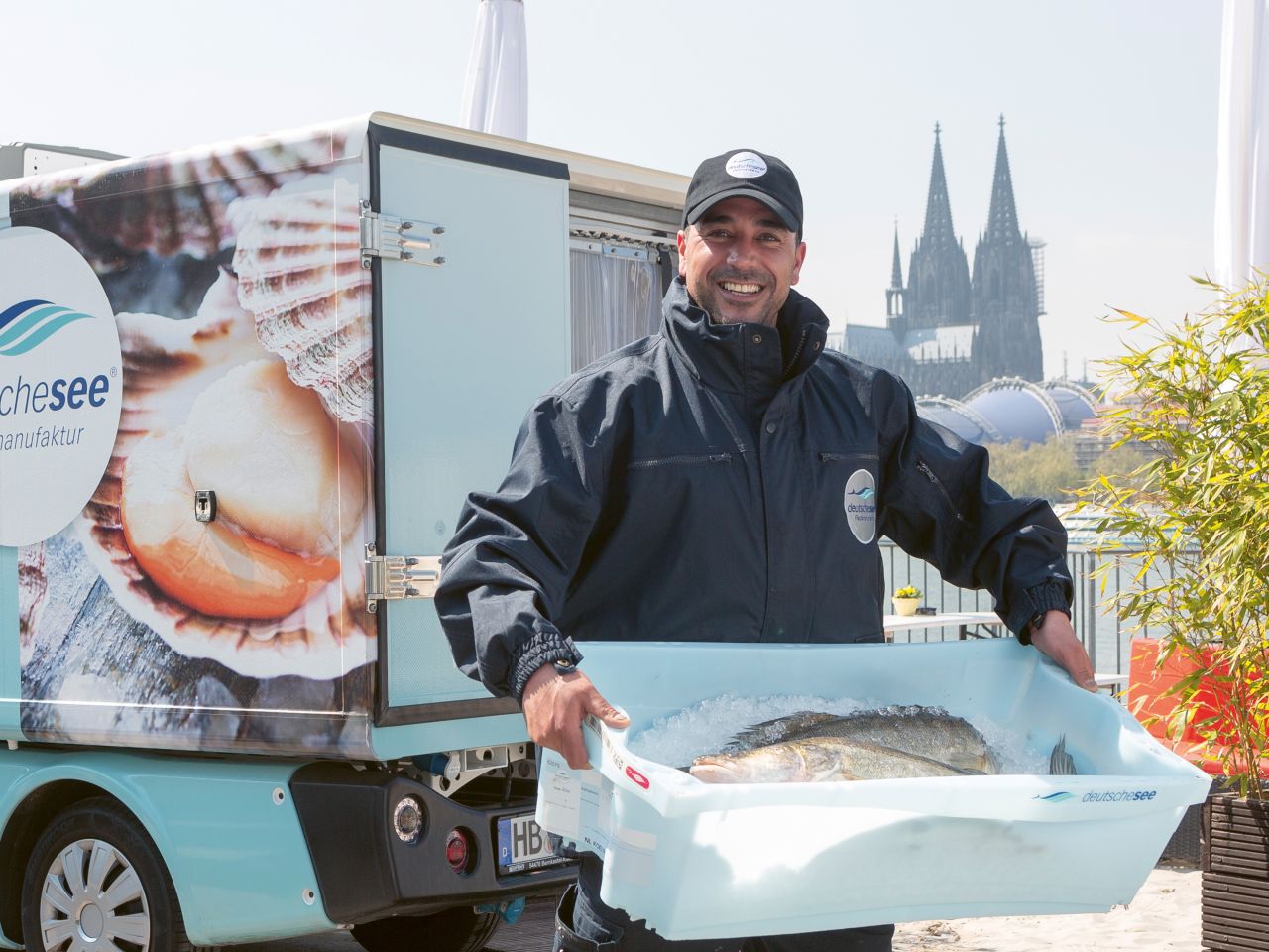 Frischfisch-Mehrwegkiste