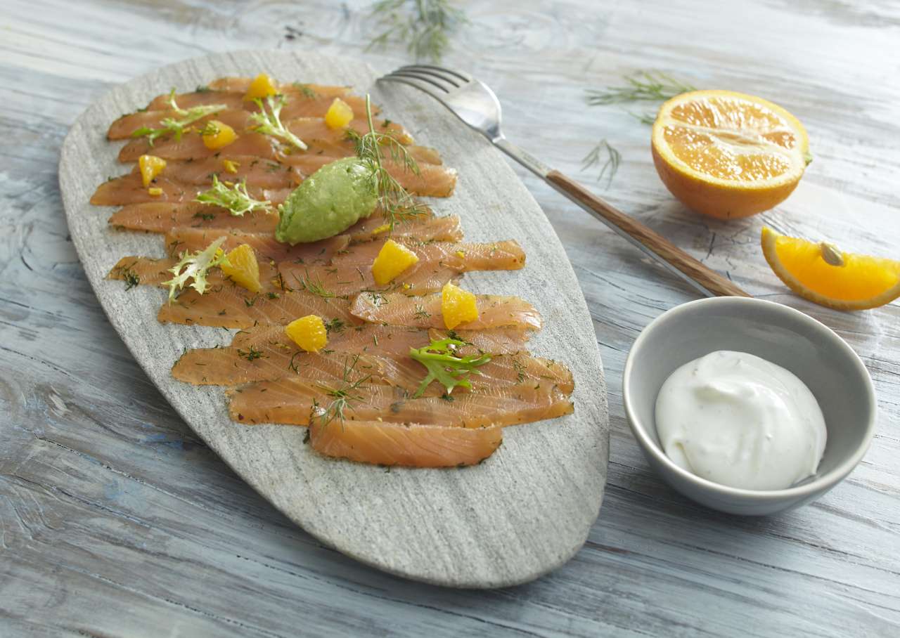 Carpaccio vom Orangenlachs Carpaccio vom Orangenlachs