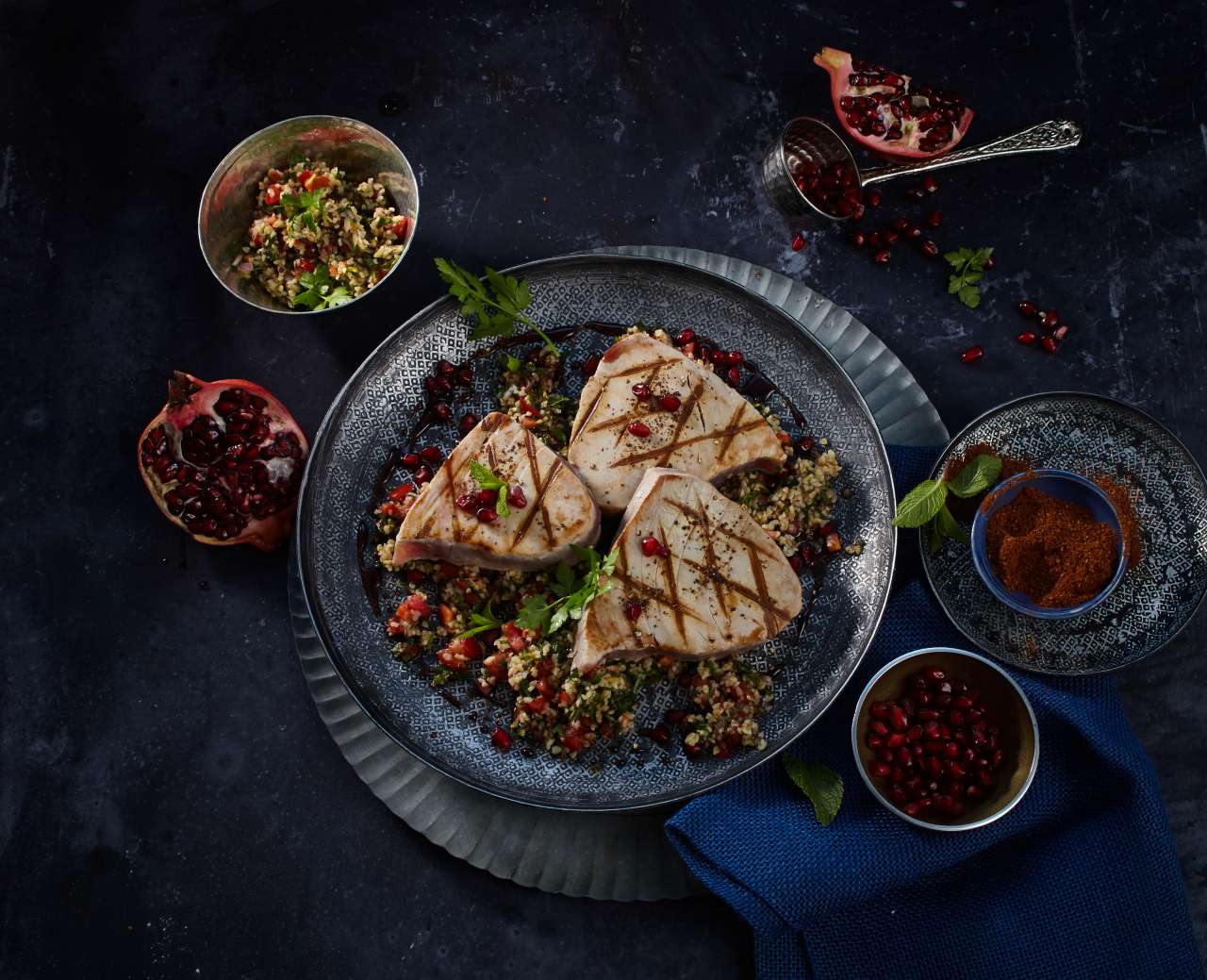 Thunfischmedaillons mit Tabbouleh