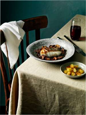 Gebratener Skrei in Rotweinsauce