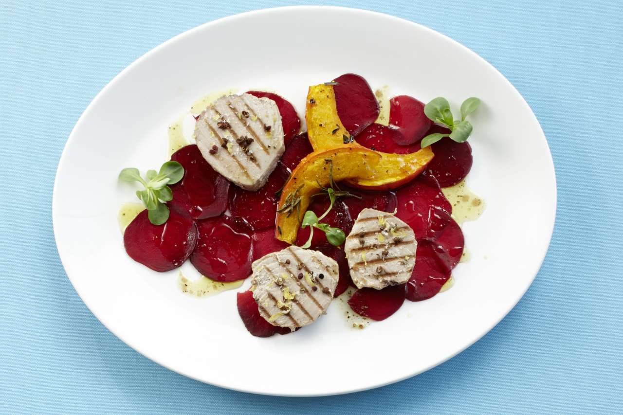 Thunfisch mit Rote Bete & Kürbis