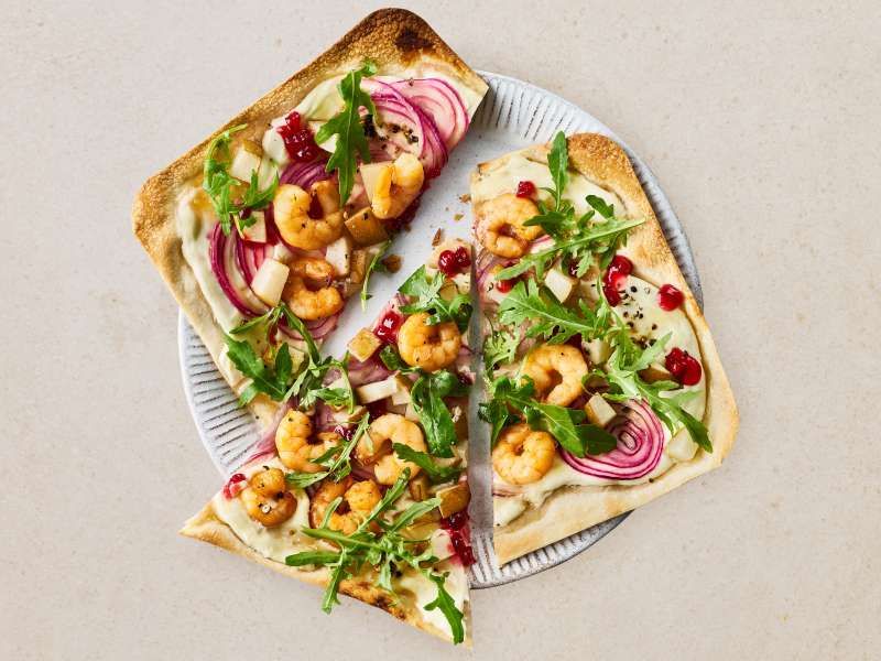 Flammkuchen mit Rauchgarnelen